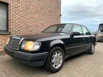 Mercedes W124 oldtimer, Auto's, Automaat, Particulier, Te koop, Open dak