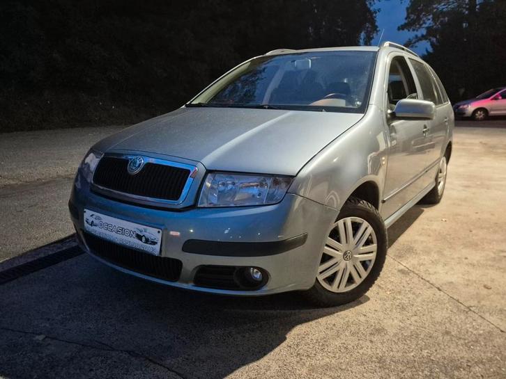 SKODA FABIA BREAK EN DEMANDE D IMMATRICULATION, Auto's, Skoda, Bedrijf, Fabia, ABS, Airbags, Airconditioning, Alarm, Boordcomputer