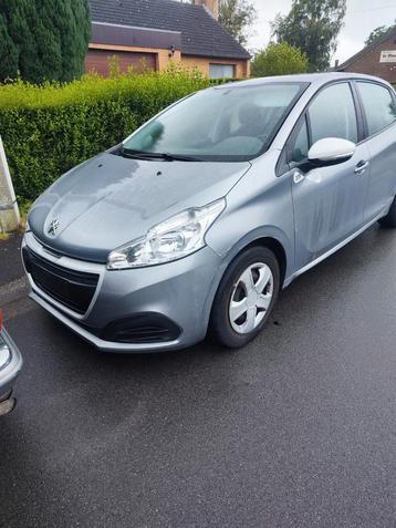 Peugeot 208 1.2 ess 2019 60mkm 1er proprietaire beschikbaar voor biedingen