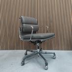 Vitra Eames 217 Bureaustoel (Nieuw!), Antiek en Kunst, Antiek | Kantoor en Zakelijk, Ophalen of Verzenden