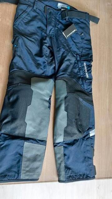 BMW Rallye motorbroek nieuw maat 56, Motoren, Kleding | Motorkleding, Ophalen of Verzenden