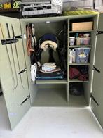 Zadel kast nieuw, Ophalen, Zo goed als nieuw