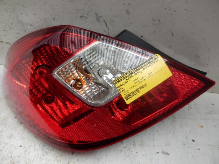 Achterlicht links van een Opel Corsa, Auto-onderdelen, Verlichting, Opel, Gebruikt, 3 maanden garantie, Ophalen of Verzenden