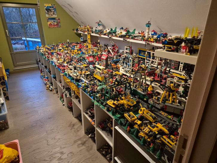 Enorm grote lego verzameling zoekt nieuwe eigenaar, Kinderen en Baby's, Speelgoed | Duplo en Lego, Gebruikt, Lego, Complete set