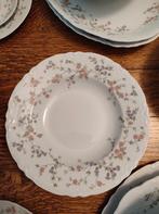 Porseleinen eet- en koffieservies, Antiek en Kunst, Ophalen