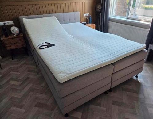 Bezorging is mogelijk 160x220 inzgs elektrisch boxspring bed, Huis en Inrichting, Slaapkamer | Boxsprings, Zo goed als nieuw, Ophalen of Verzenden