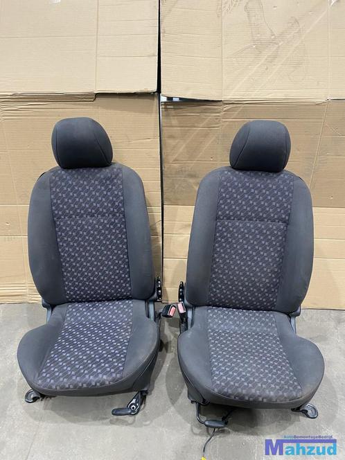 Ford Fiesta 4 voorstoelen bestuurdersstoel bijrijdersstoel, Auto-onderdelen, Interieur en Bekleding, Ford, Gebruikt