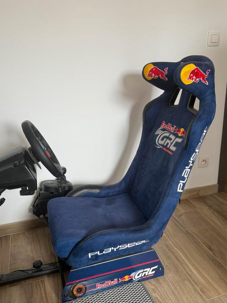 — Speelstoel Red Bull GRC + Logitech G29 + Shifter, Games en Spelcomputers, Spelcomputers | Sony Consoles | Accessoires, Gebruikt