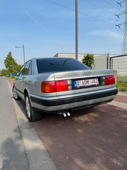 Audi 100 2.5 TDI Oldtimer, Auto's, Audi, Particulier, Diesel, Berline, 4 deurs, Zilver of Grijs, Grijs, Velours, Voorwielaandrijving