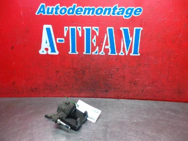 REMKLAUW LINKS ACHTER Toyota Corolla (E12) (11-2001/03-2007), Auto-onderdelen, Remmen en Aandrijving, Toyota, Gebruikt