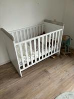 Babybed met matras (meegroeibed), Enlèvement ou Envoi, Comme neuf