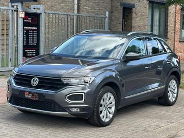 VW T-Roc 2.0TDI 4 Motion - Virtual - Leder - Keyless - 150pk beschikbaar voor biedingen