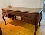 Prachtig antiek bureau, Ophalen