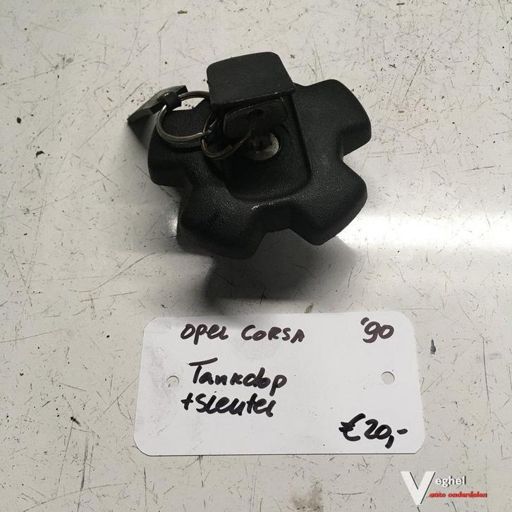 Opel Corsa 1990  Tankdop met sleutel, Autos : Pièces & Accessoires, Systèmes à carburant, Utilisé, Enlèvement ou Envoi