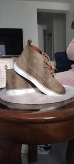 Chaussure brun foncé pour enfant, Vêtements | Femmes, Chaussures, Neuf, Enlèvement ou Envoi, Sans marque, Brun