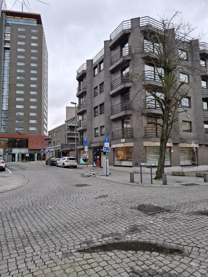 Standplaats Hasselt te huur, Auto diversen, Autostaanplaatsen en Garages
