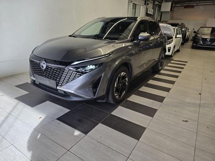 Nissan Qashqai Mild-Hybrid N-Connecta Xtronic 158pk//Cold P, Auto's, Nissan, Qashqai, ABS, Adaptive Cruise Control, Centrale vergrendeling