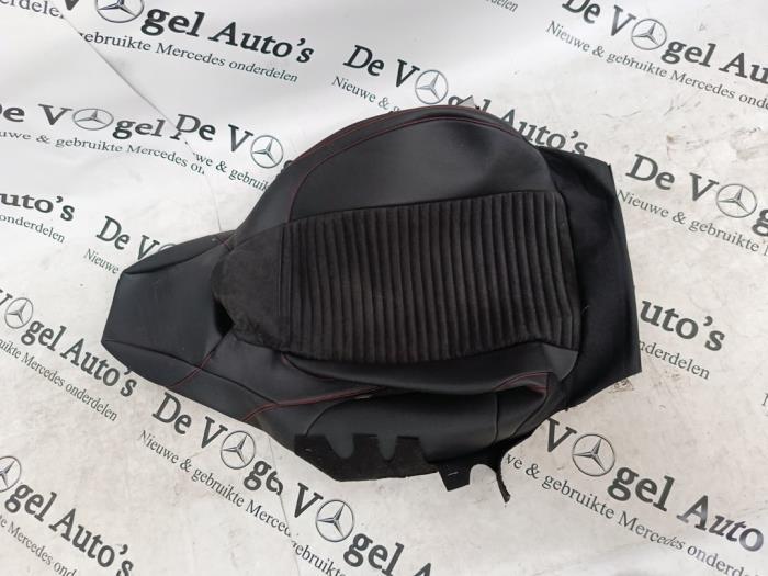 Revêtement siège droit d'un Mercedes CLA, 3 mois de garantie, Utilisé, -, -