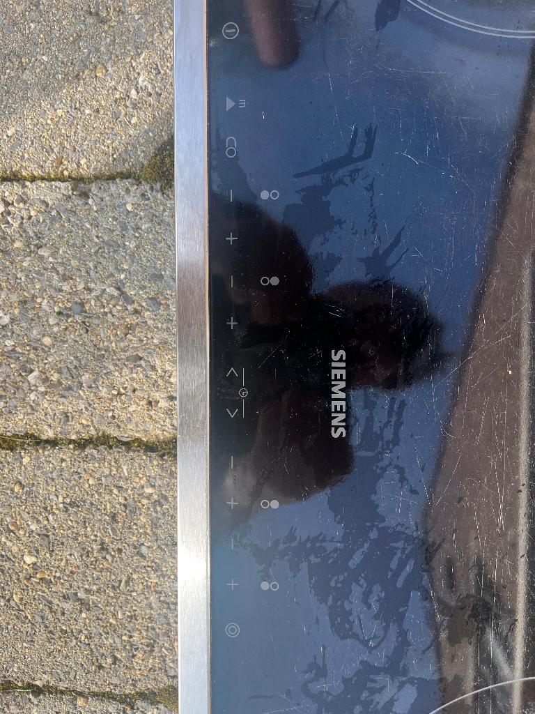 Kookplaat Siemens inductie en warmhoudschuif, Ophalen, Gebruikt, 4 kookzones, Energieklasse A of zuiniger
