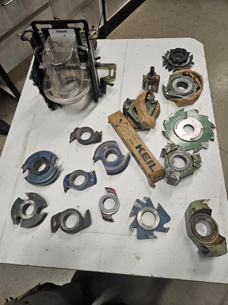 Partij freeskoppen en rondfreesbeveilinging rondfreeskap, Doe-het-zelf en Bouw, Gereedschap | Handgereedschap, Ophalen