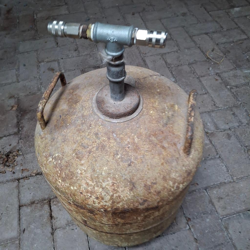 Réservoir d'air comprimé  idéal pour le dépannage,  bon aff, Enlèvement ou Envoi, Utilisé