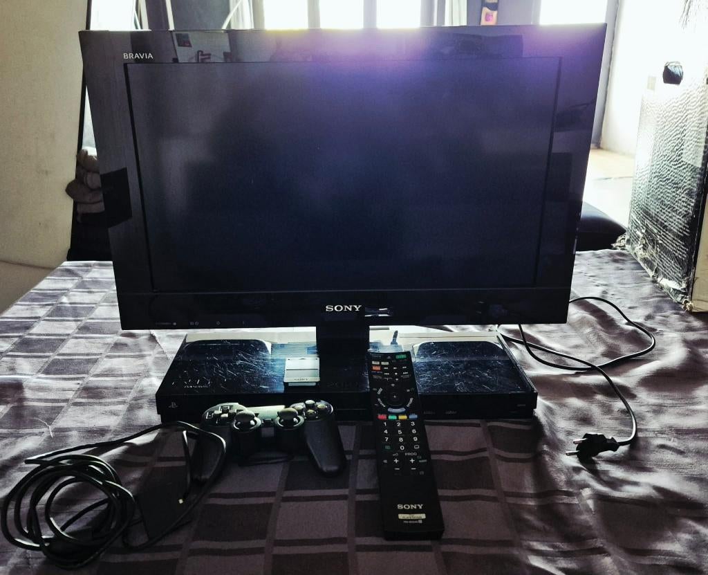 Pack rétro gaming PS2 + Sony Bravia – Plug & Play !, Consoles de jeu & Jeux vidéo, Consoles de jeu | Sony PlayStation 2, Utilisé