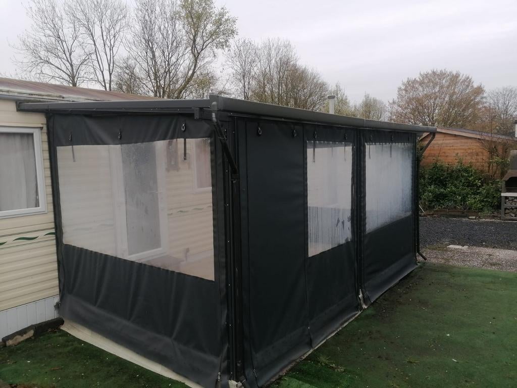 Pergola / Overkapping - stacaravan, Ophalen