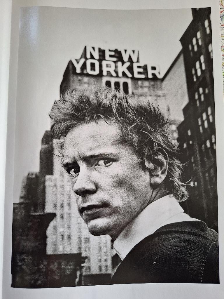 Anton Corbin - John Lydon, Livres, Enlèvement