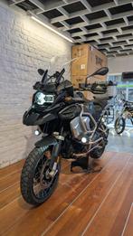 Bmw r1250GS Adventure tripple black, 04/2021, Topkoffer., Motoren, Motoren | BMW, Handvatverwarming, 2 cilinders, Occasion, Motorrijbewijs A
