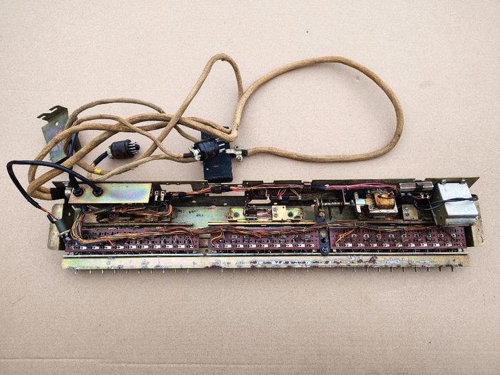 Toetsenbord Seeburg Q160 (1960) jukebox, Collections, Machines | Jukebox, Seeburg, Envoi