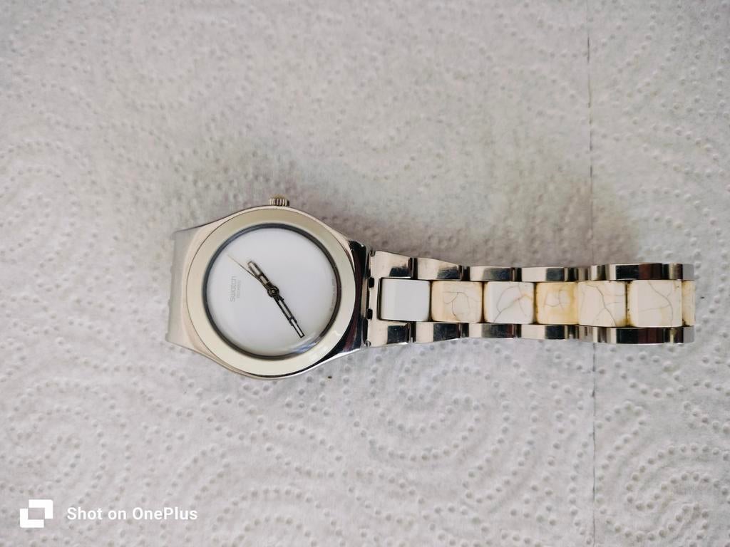 Swatch horloge, Bijoux, Sacs & Beauté, Montres | Femmes, Enlèvement, Swatch