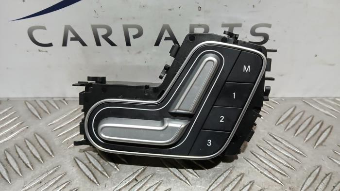 Commutateur réglage siège d'un Mercedes A-Klasse, Autos : Pièces & Accessoires, Habitacle & Garnissage, Mercedes-Benz, Utilisé