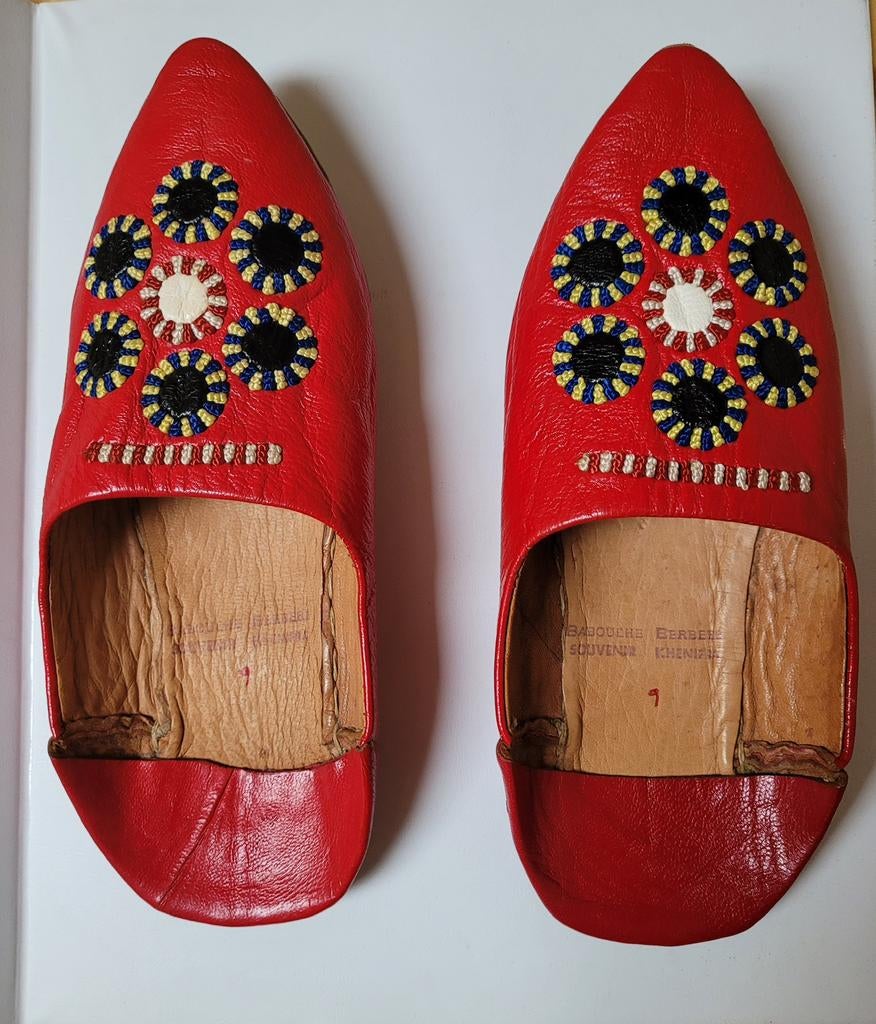 Babouche berbère cuir véritable faite à la main neuve 38, Enlèvement, Comme neuf