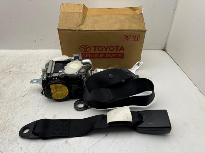 Veiligheidsgordel links-voor van een Toyota Landcruiser, Gebruikt, -, -, Ophalen of Verzenden