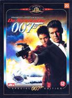 Die another day met Pierce Brosnan, Halle Berry., À partir de 12 ans, Enlèvement ou Envoi, Comme neuf, Action