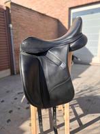 Zadel Bates Dressuur Dubbel leder zwart 18” inch, Dieren en Toebehoren, Ophalen, Zo goed als nieuw, Dressuur