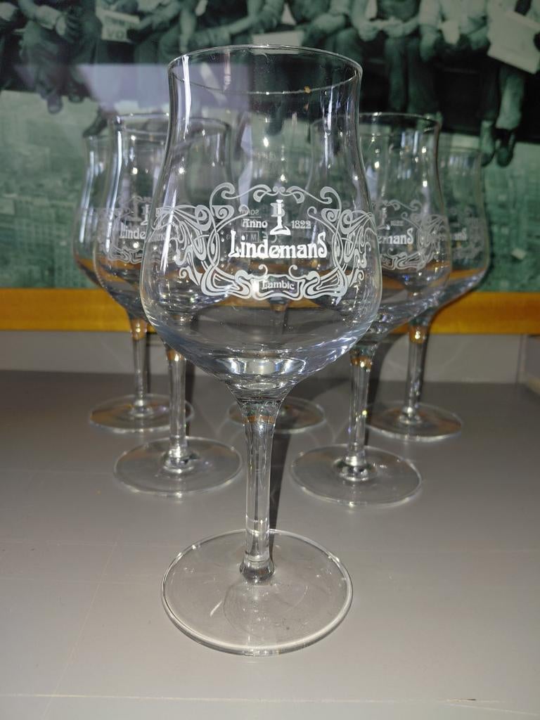 6 x lindemans glas op voet, Verzamelen, Ophalen of Verzenden