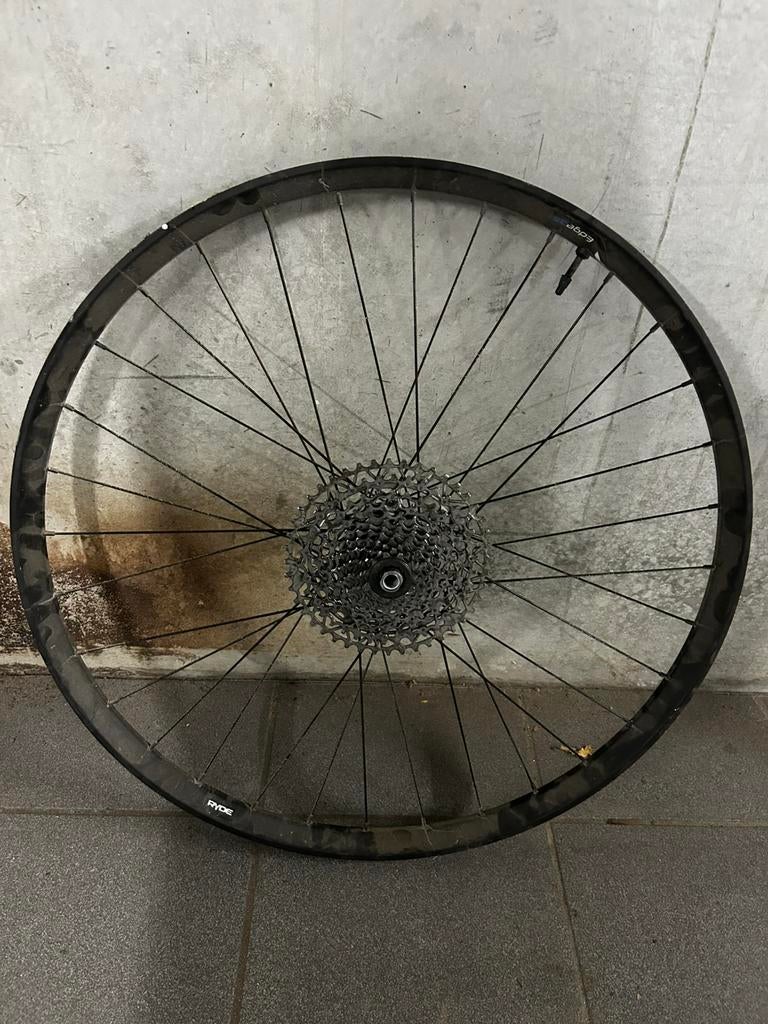 Roue arrière en aluminium de 29 pouces pour VTT, Enlèvement ou Envoi, Utilisé, Aluminium, Mountainbike