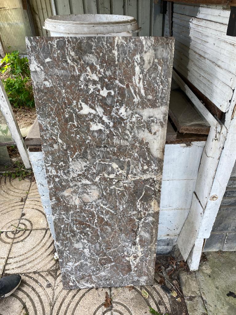 Marmeren blad, Enlèvement