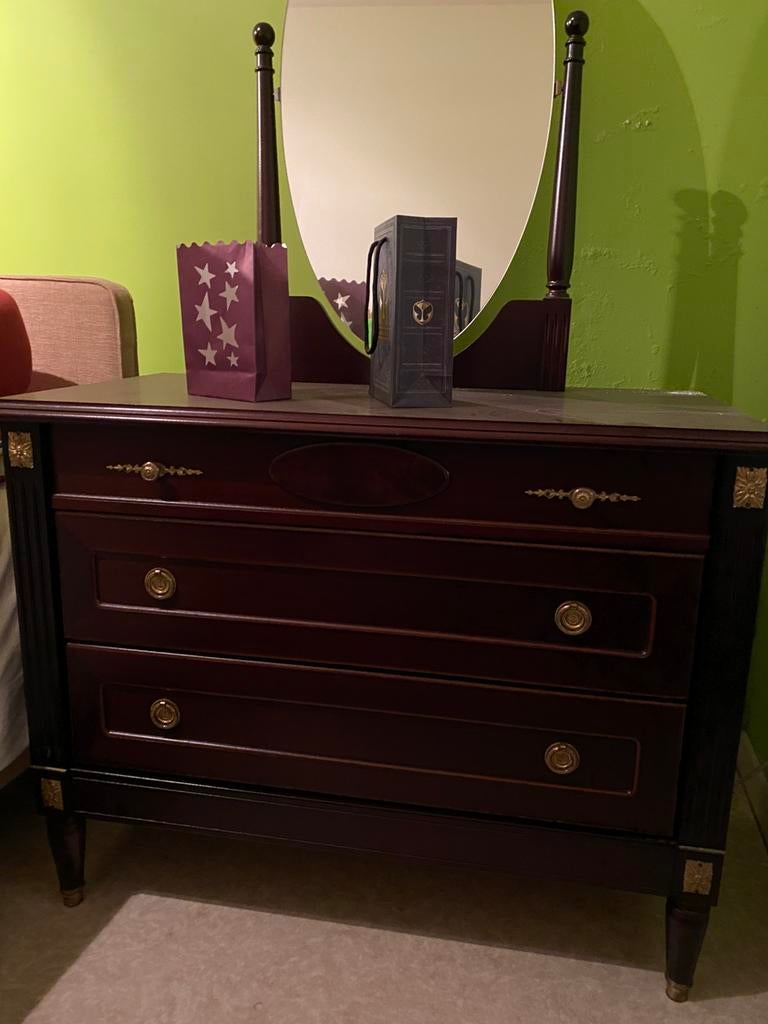 Commode mahonie, Ophalen, Zo goed als nieuw