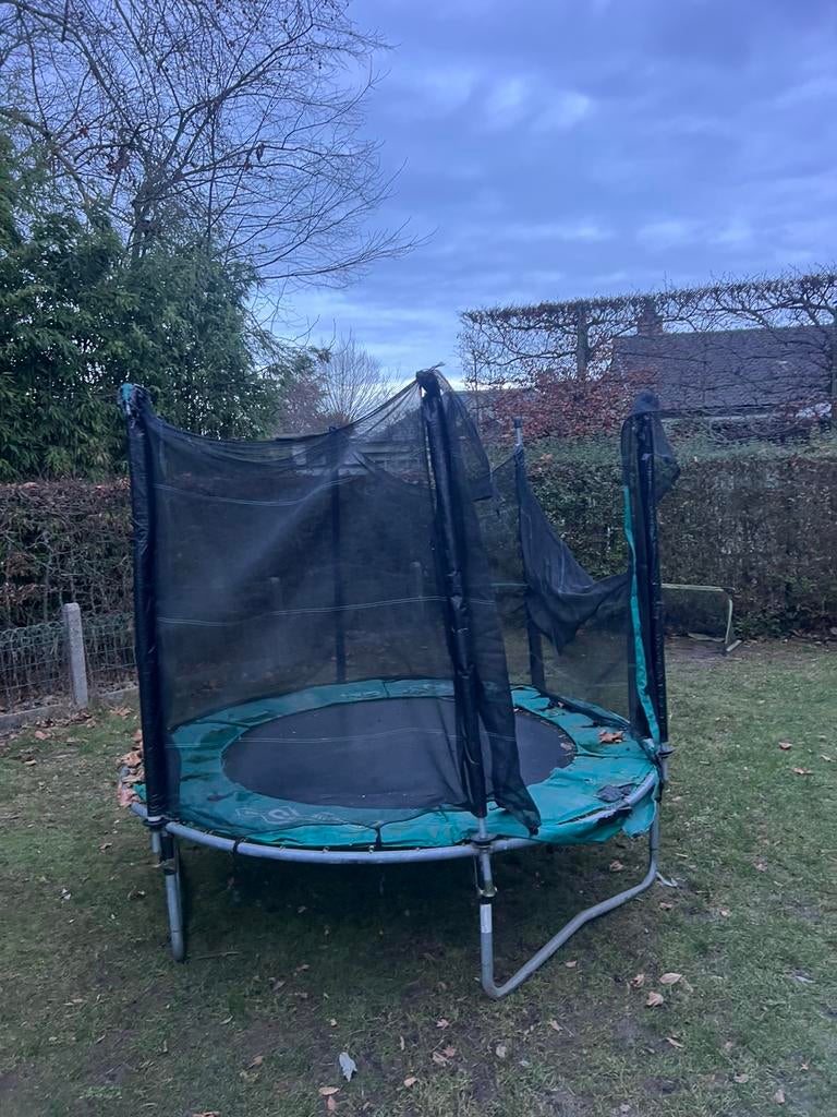 GRATIS Trampoline, Ophalen, Zo goed als nieuw