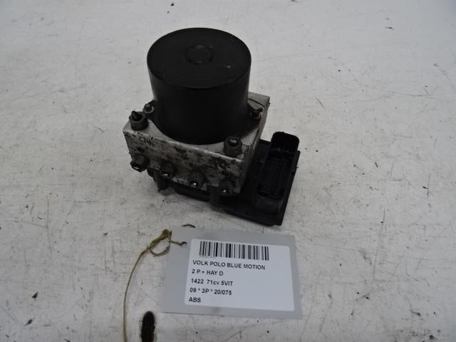 BLOC ABS (FREINS ANTI-BLOCAGE) Polo IV (9N1 / 2/3), Utilisé, Volkswagen