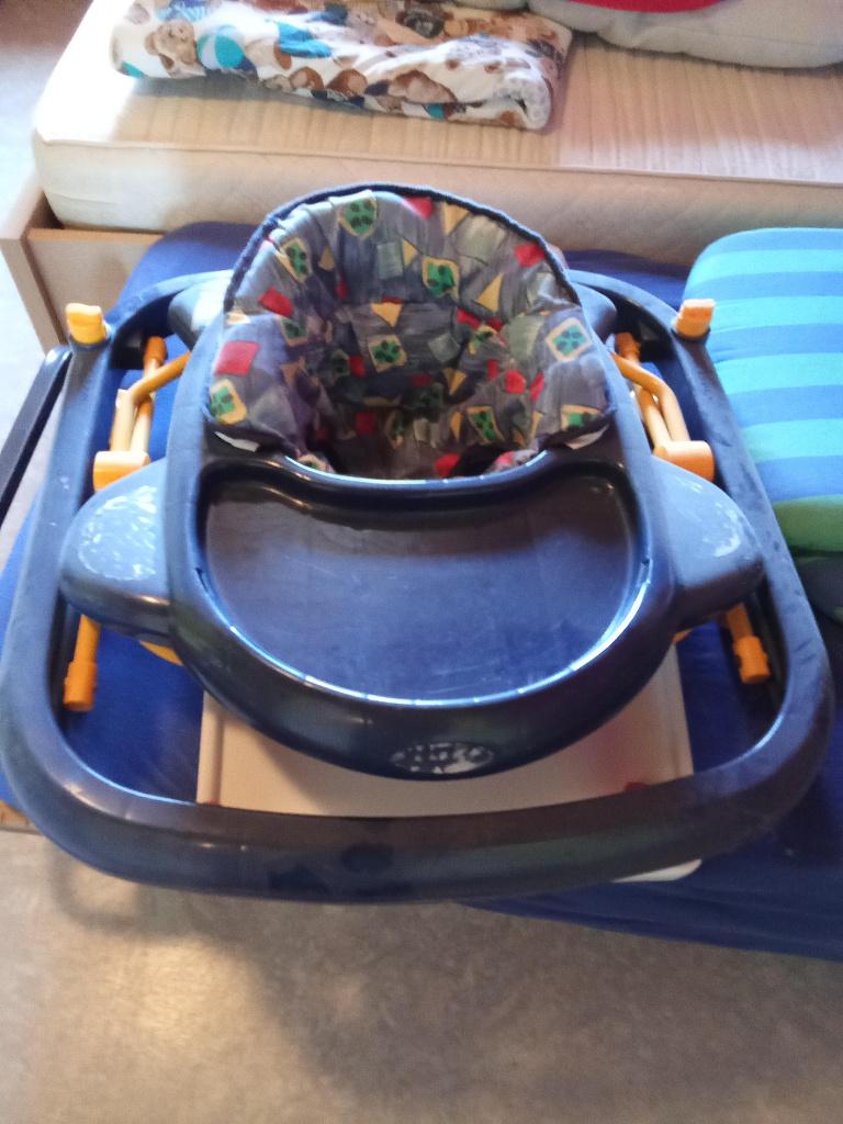 trotteur, Enfants & Bébés, Enlèvement, Utilisé, Autres types