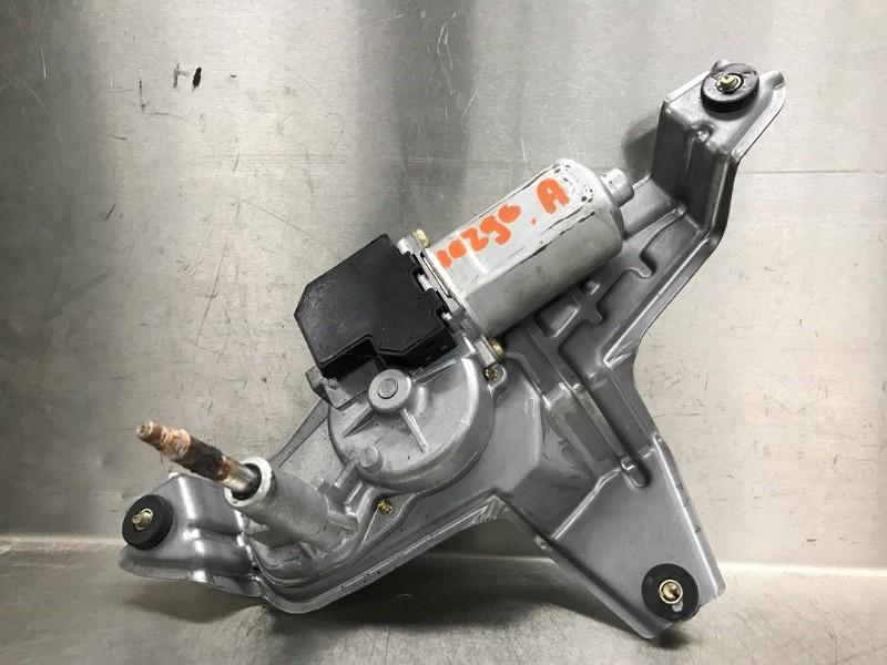 MOTEUR ESSUIE-GLACE ARRIÈRE Toyota Corolla Verso (E12), Utilisé, Toyota