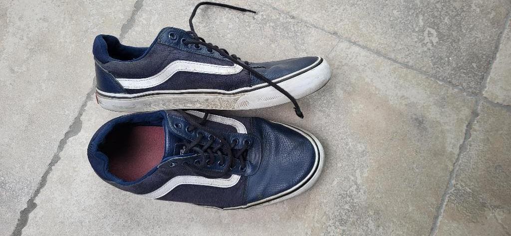 GRATIS Merk Vans: lederen schoenen mt 44, Kleding | Heren, Schoenen, Gedragen, Sneakers, Blauw, Ophalen of Verzenden