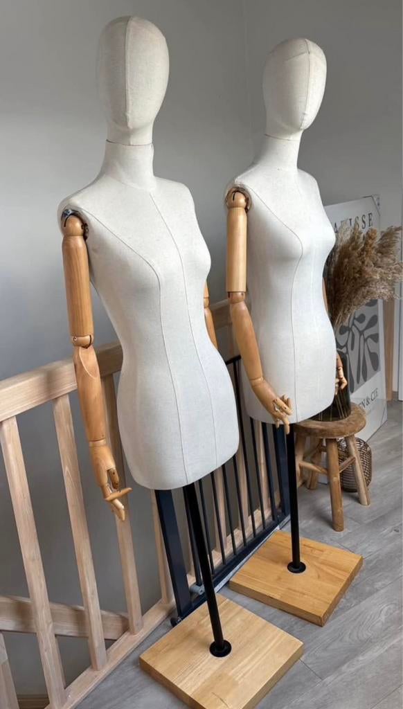 Twee paspoppen, Hobby en Vrije tijd, Naaien en Fournituren, Ophalen, Zo goed als nieuw