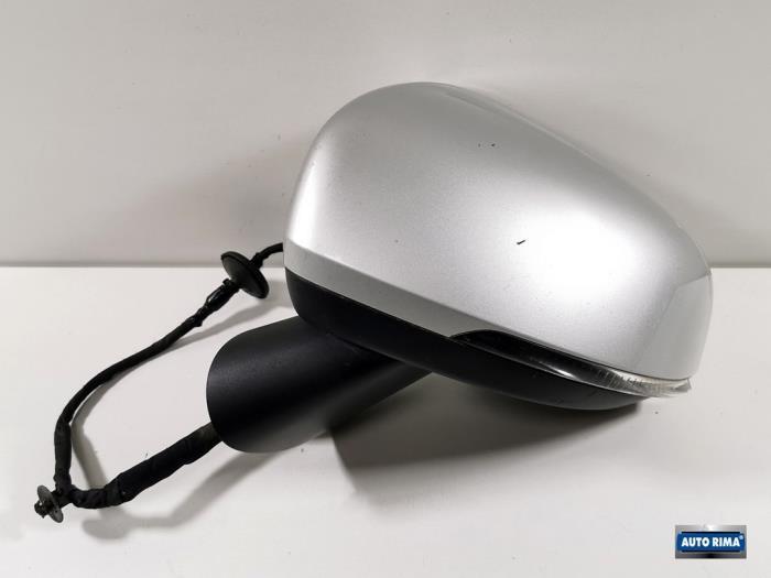 Rétroviseur extérieur gauche d'un Volvo V60, Autos : Pièces & Accessoires, Rétroviseurs, Volvo, Utilisé, 3 mois de garantie, Enlèvement ou Envoi