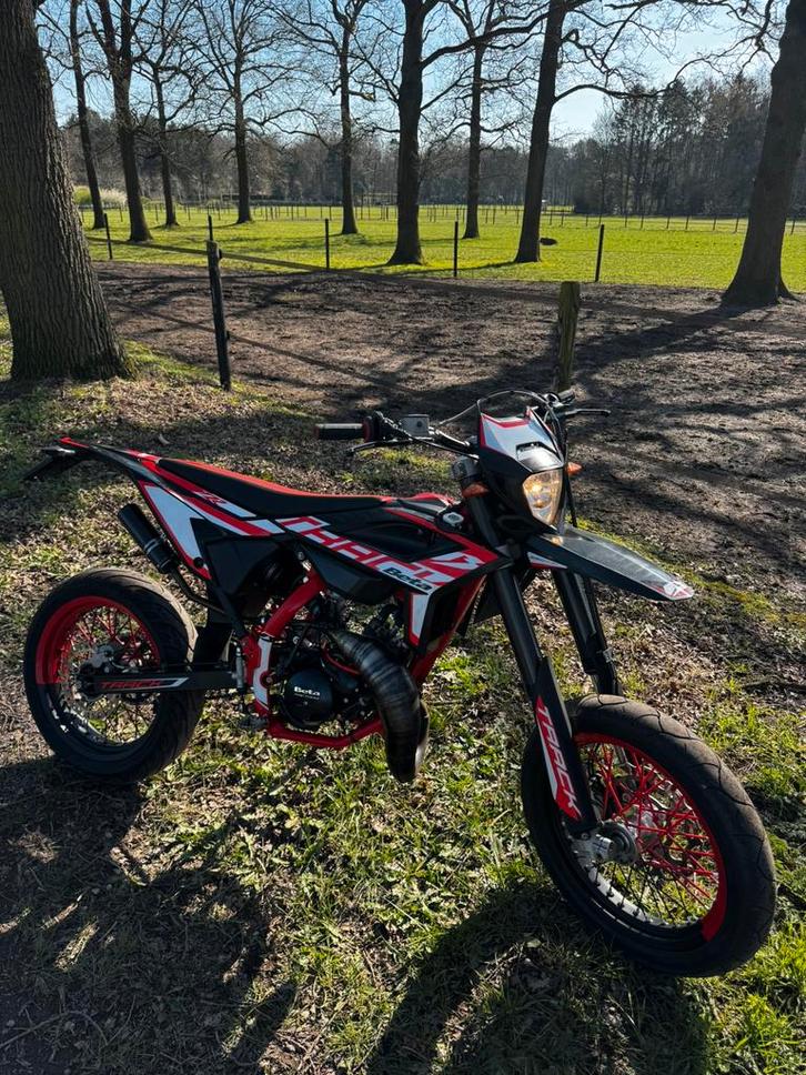 Beta RR 50 Track 2023, Fietsen en Brommers, Brommers | Crossbrommers, Zo goed als nieuw, Overige merken, Ophalen of Verzenden