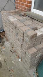 Gratis klinkers +- 5m², Ophalen