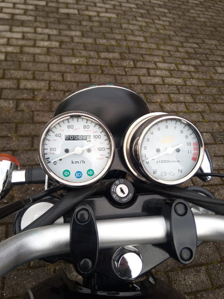 Mash Black 7 250, Motoren, Nieuw, Bedrijf, Minimaal motorrijbewijs A2, 1 cilinder